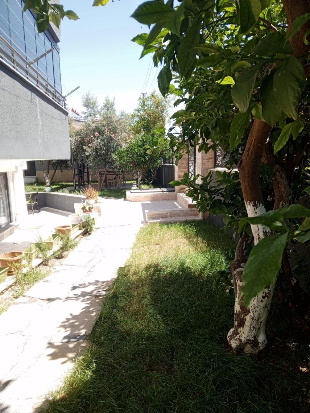 Apartment Hakan *